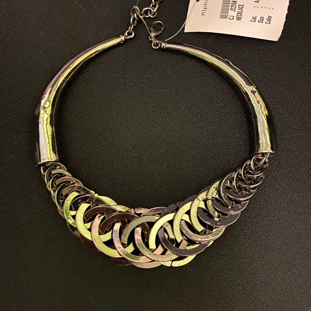 BNWT M)phosis Necklace